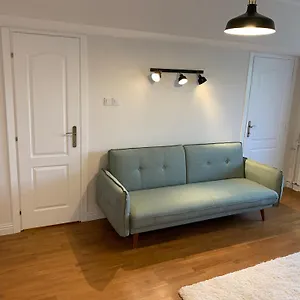 https://floreasca-apartment-bach.bucharesthotelsnow.com