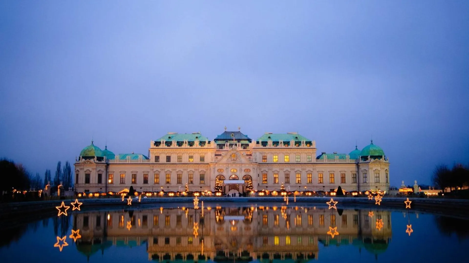 Comfortable Romantic 1 Bedroom Apartment Near Augarten Vienna